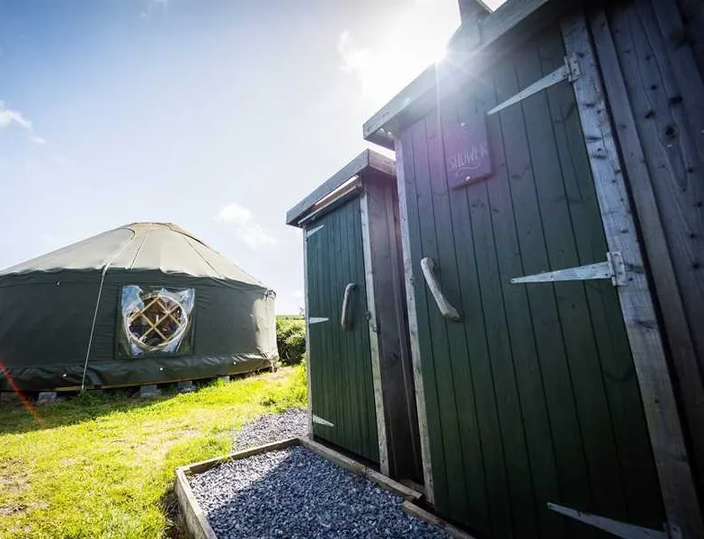 becks-bay-camping-and-glamping-tenby-ww80b