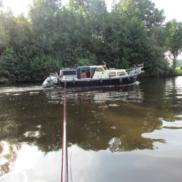 minicamping-onder-de-heerenbrug-giethoorn-rex9q