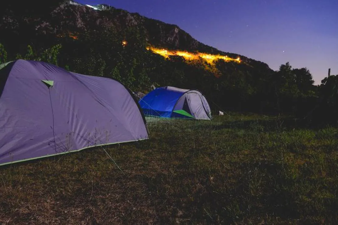 camp-pod-ostrog-danilovgrad-montenegro-yby5k