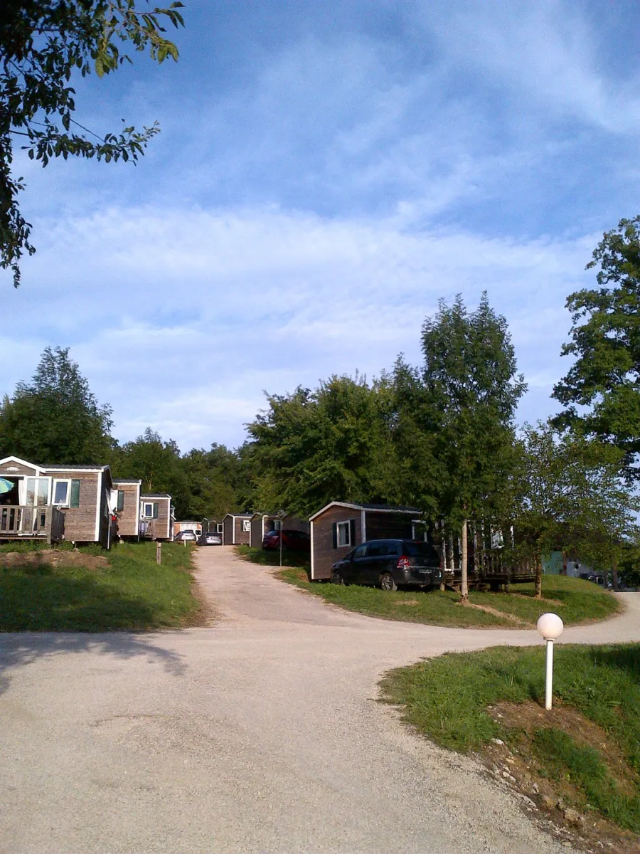 capfun-roca-damour-padirac-lot-rqtgv