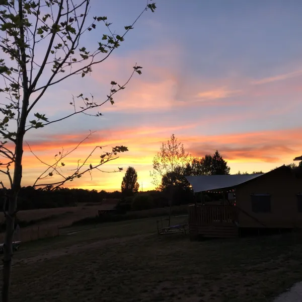 joins-glamping-aquitaine-saint-germain-et-mons-saxuy