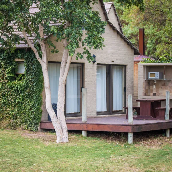 broadwater-river-estate-douglas-i0e0x