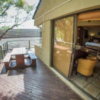 broadwater-river-estate-douglas-mgwjq