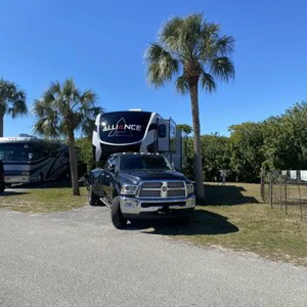 winter-quarters-manatee-rv-resort-bradenton-e4vco