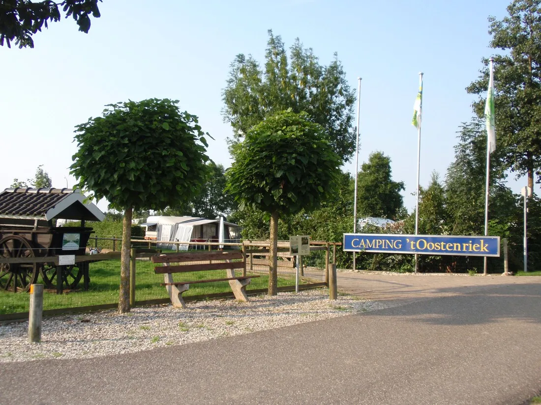 t-oostenriek-megchelen-xusrs