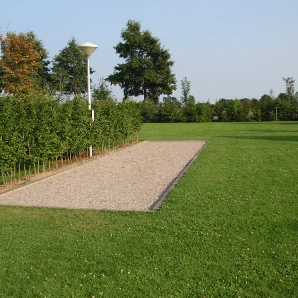t-oostenriek-megchelen-y3gxl