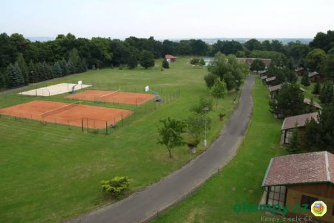 autocamp-cerveny-hradek-jirkov-kee6y