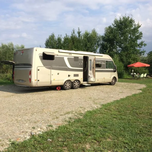 camping-noroc-sacalaseni-lucnz