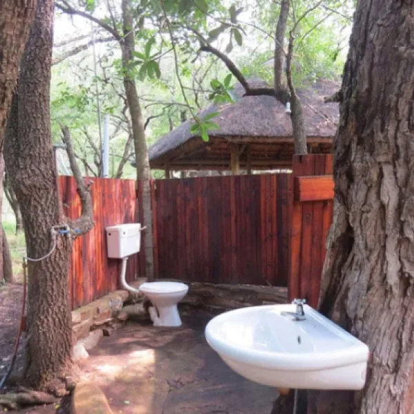 makongo-bush-camp-magudu-pongola-gldki