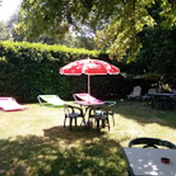 camping-des-trois-rivieres-vivonne-eqj4n