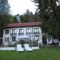 camping-starite-borove-old-pines-sinagovtsi-0mogh