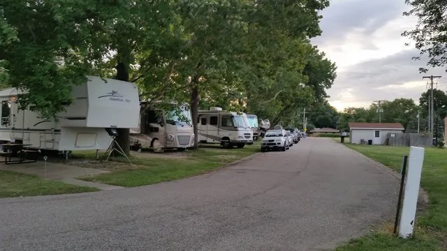 mt-hawley-rv-park-peoria-oondj
