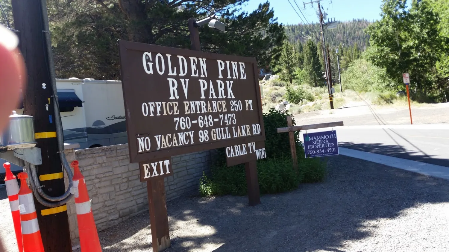 june-lake-rv-park-and-lodge-june-lake-6hia4
