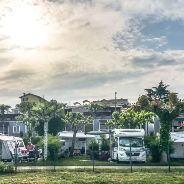 lido-glamping-pacengo-di-lazise-varks