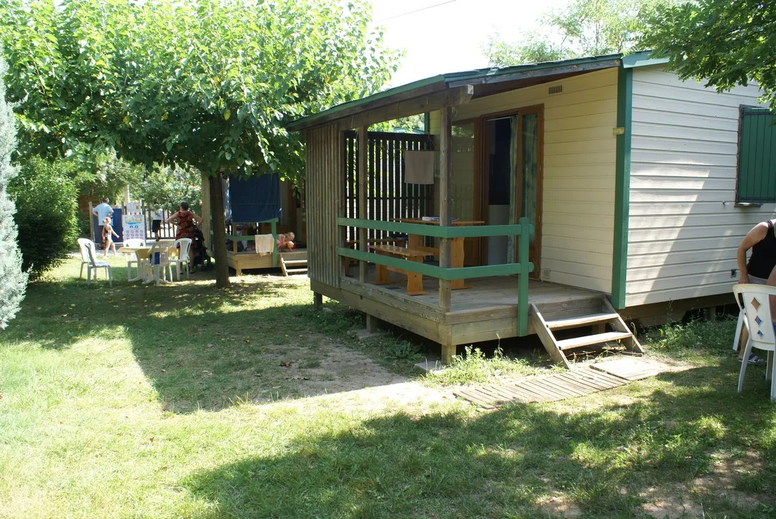linternational-pradons-ardeche-xq3si