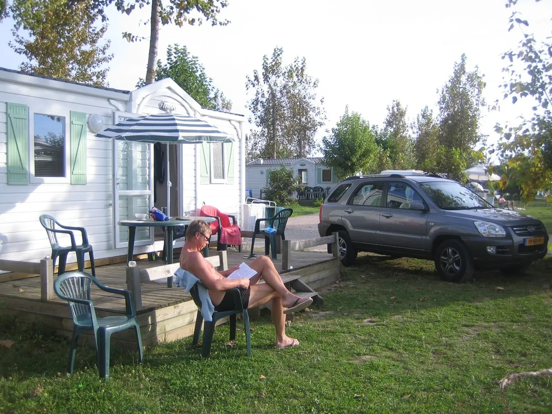 municipal-du-point-vert-serrieres-de-briord-ain-qn9cr