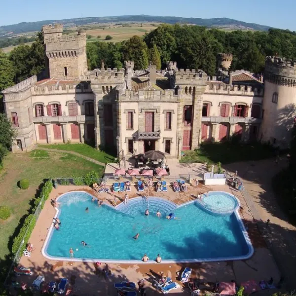 chateau-la-grange-fort-les-pradeaux-puy-de-dome-faj8v