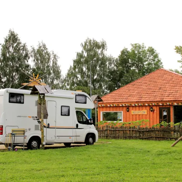 sunny-nights-camping-gautauciai-ebvet
