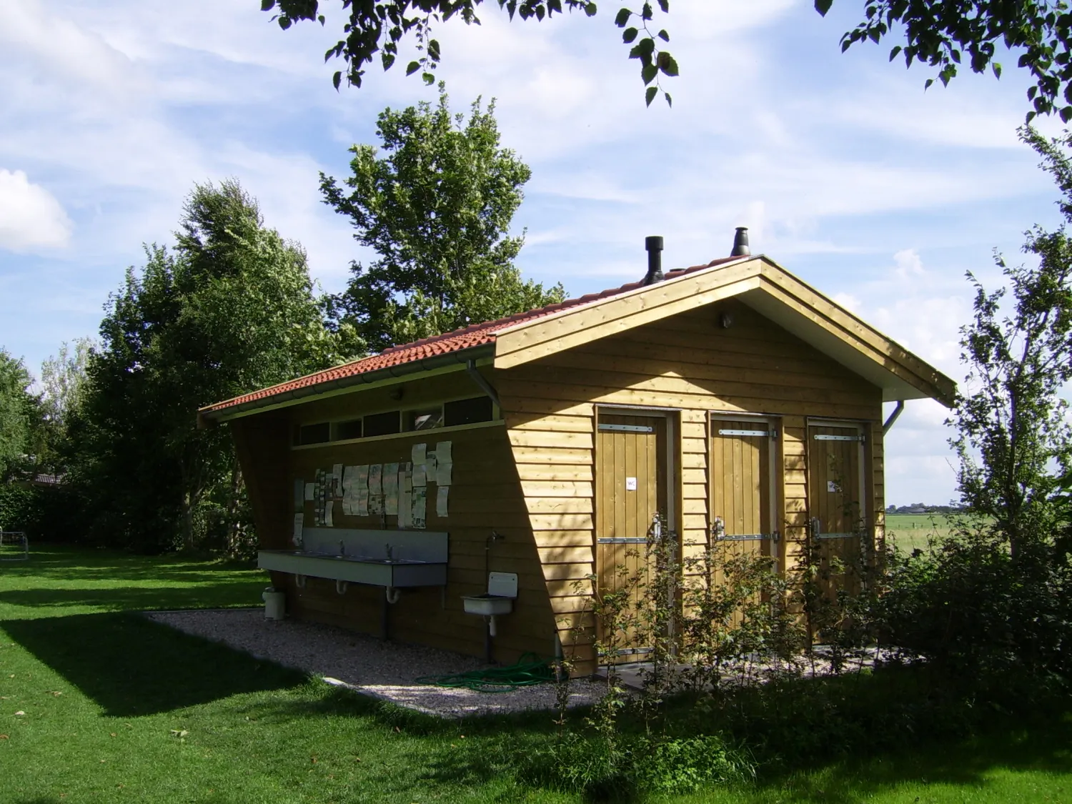 25. Camping Friesland toiletgebouw