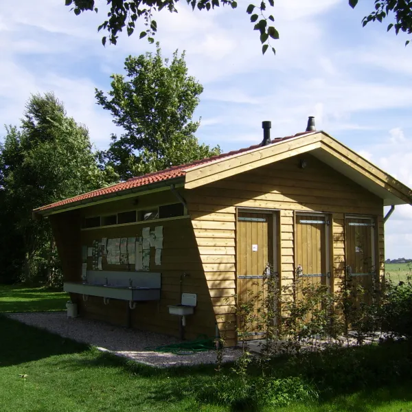 25. Camping Friesland toiletgebouw