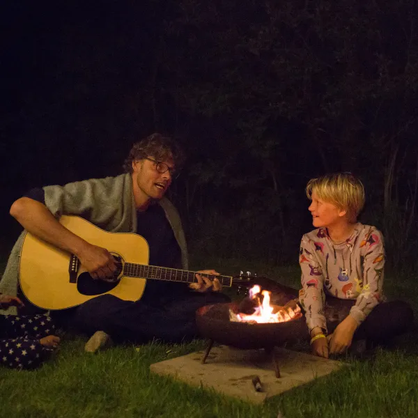 28.c Kampvuur camping Lauwersmeer Friesland