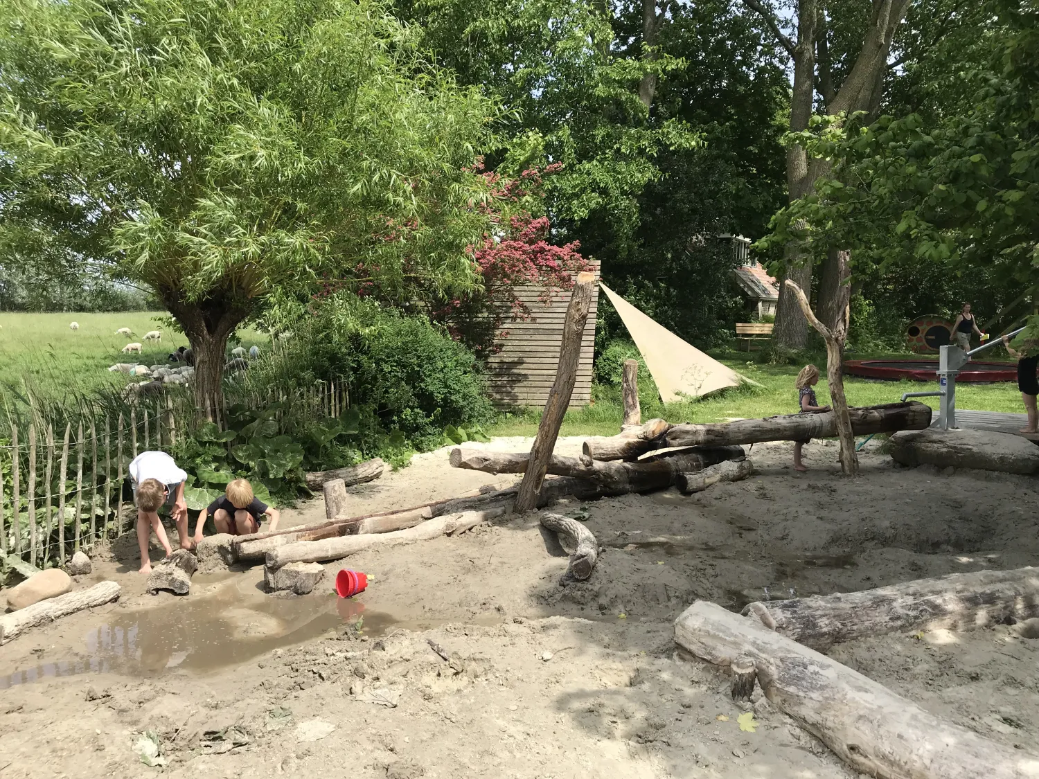 7.b Waterspeelplaats gezinscamping Friesland