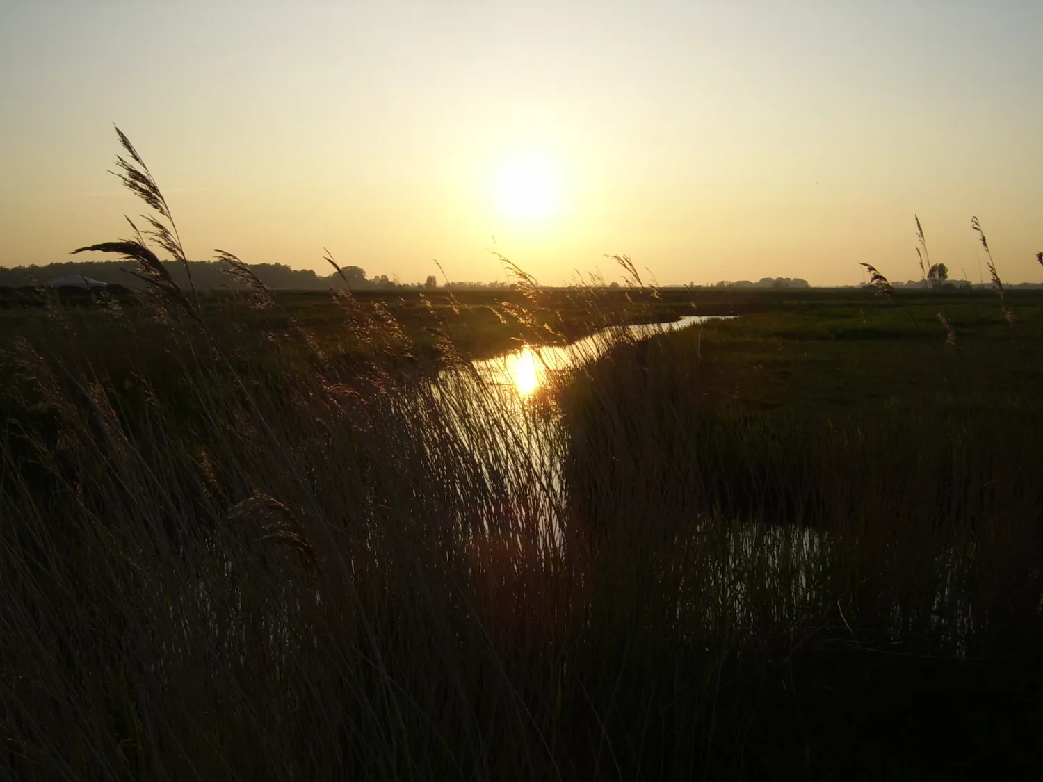 28.b Camping Friesland zonsondergang