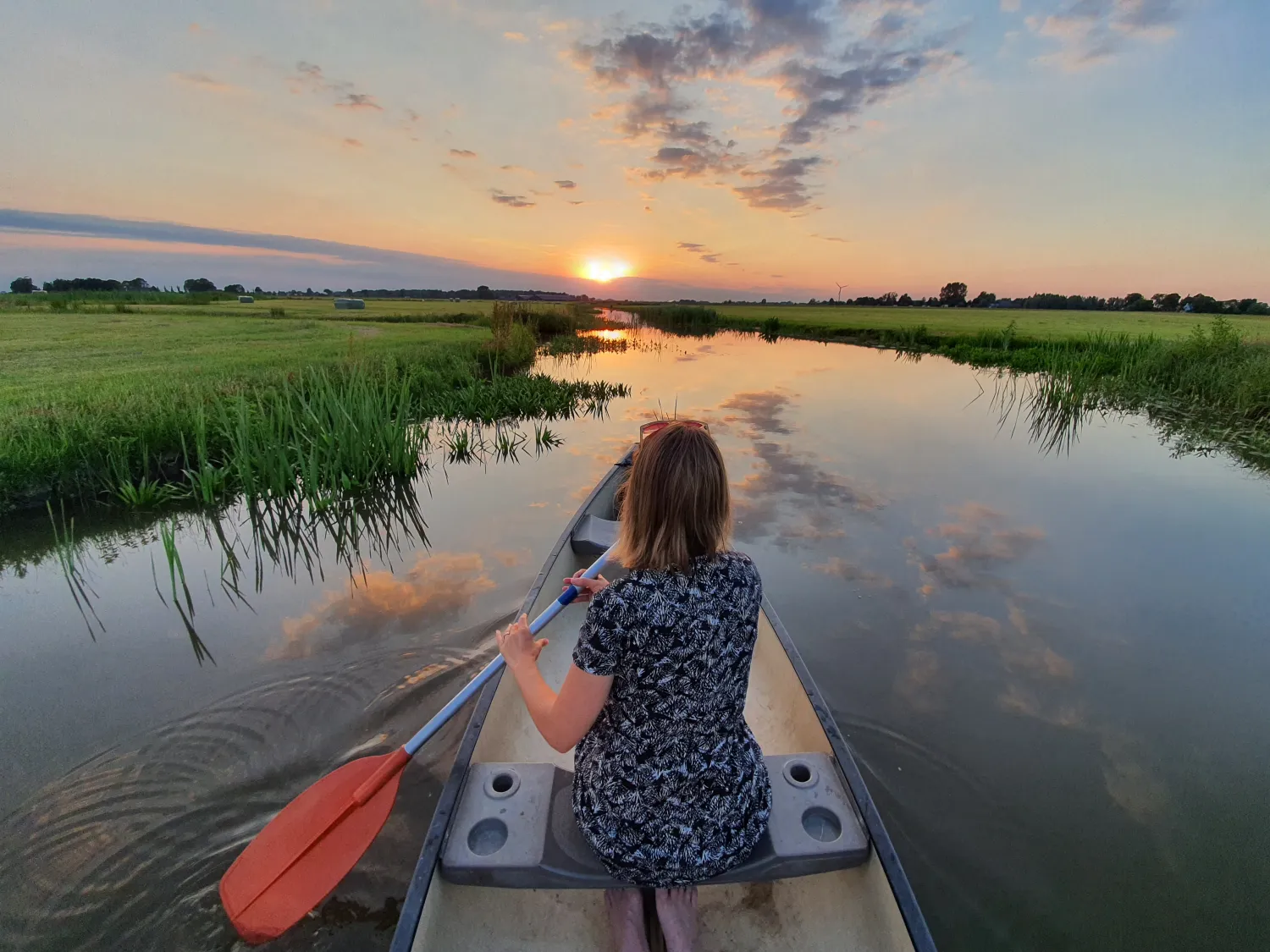 28.a Camping Friesland kano zonsondergang