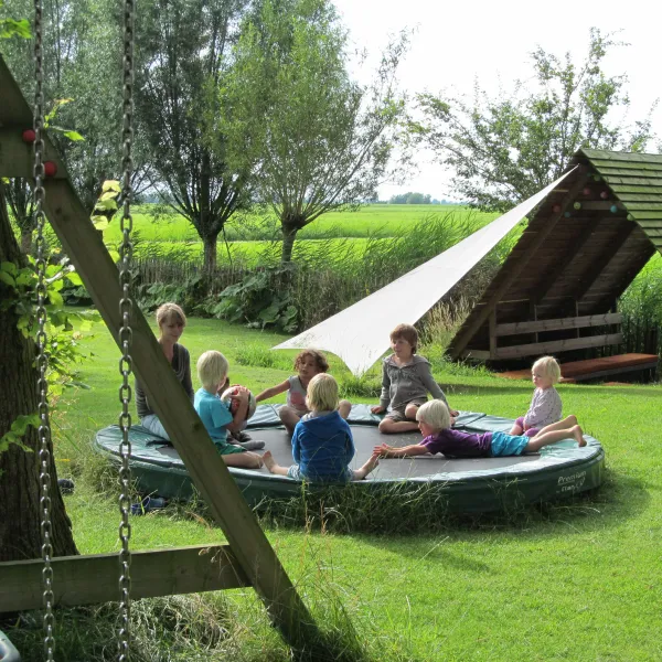17. Camping kinderen trampoline Friesland