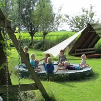 17. Camping kinderen trampoline Friesland