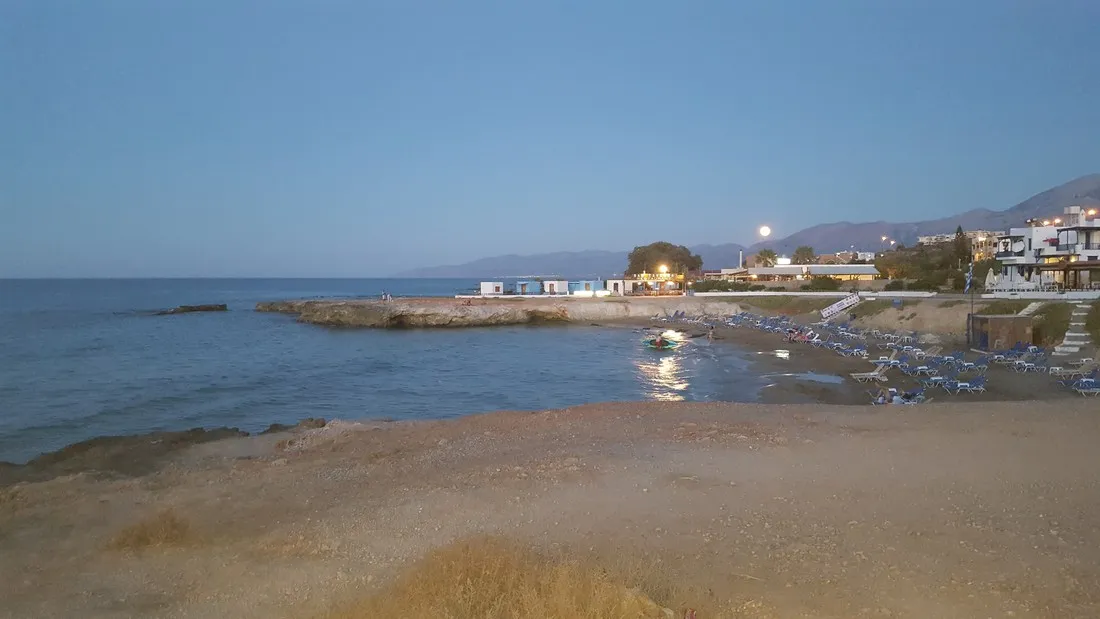 caravan-chersonissos-qelrp
