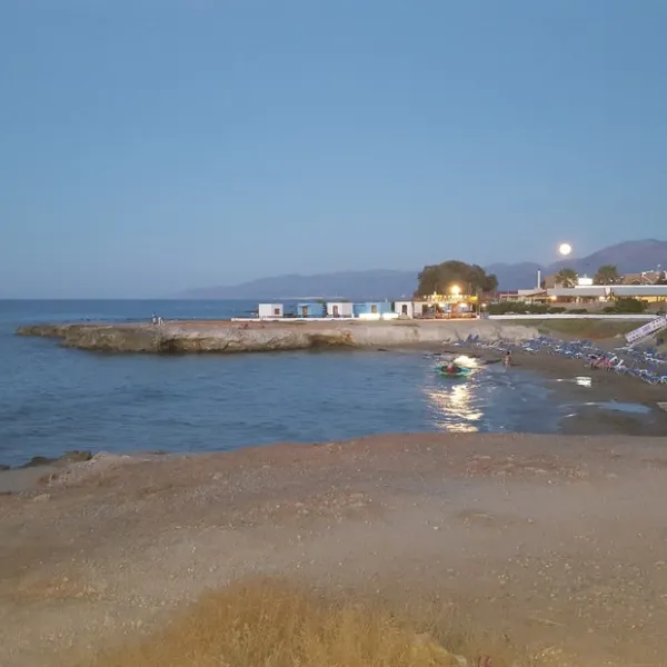 caravan-chersonissos-qelrp