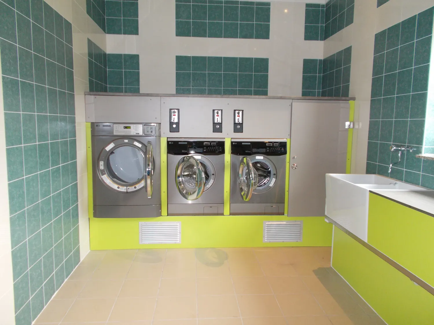 camping-prl-st-vit-57910-neufgrange-hogsr