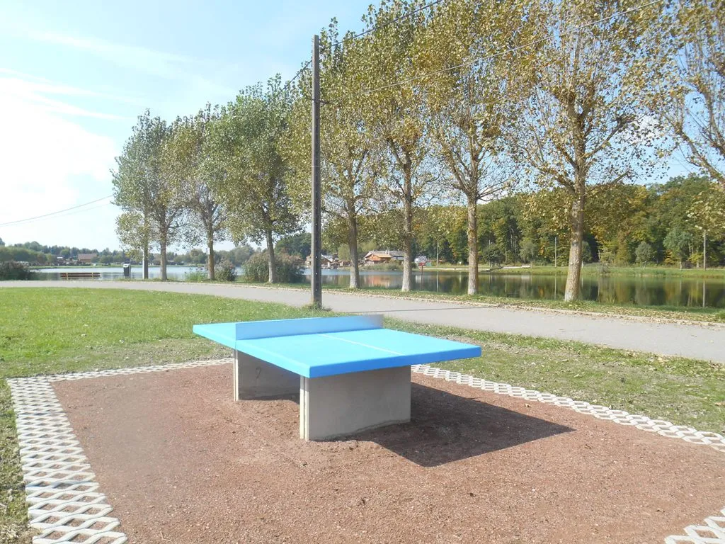 camping-prl-st-vit-57910-neufgrange-vrdlt