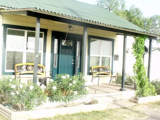 paisano-rv-mobile-home-park-alice-qebkb