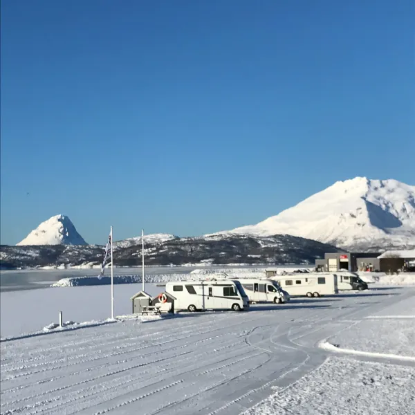 sjovegan-bobilcamp-sjovegan-z0onl