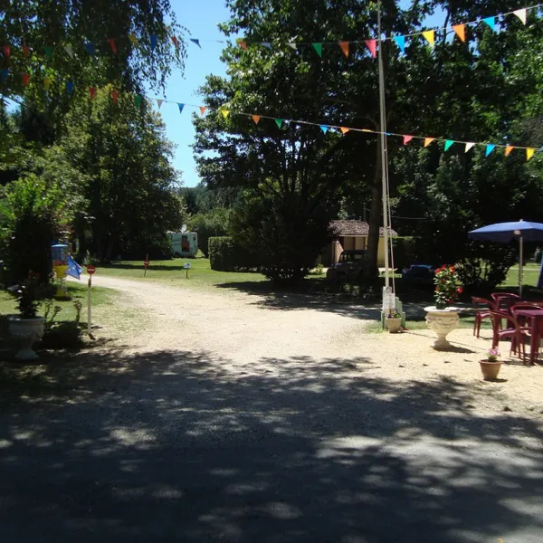 la-chapelle-dauberoche-frankrijk-piyey