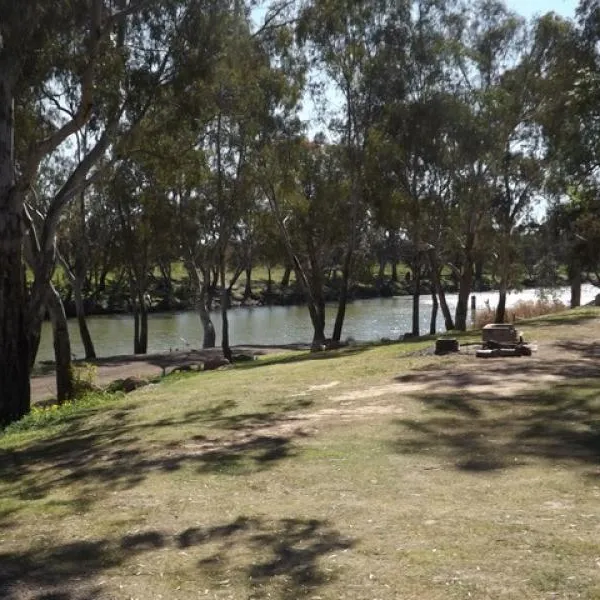 laanecoorie-river-reserve-campground-laanecoorie-w71wv