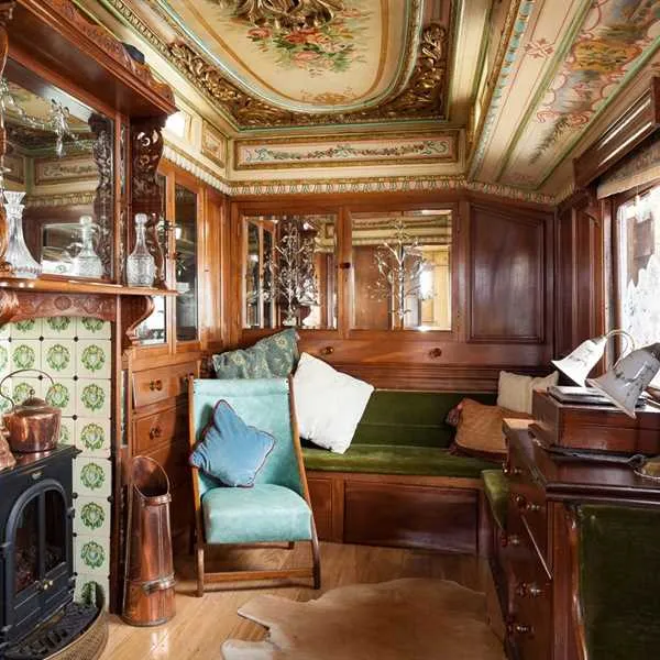 hideaway-holidays-bodiam-avfym