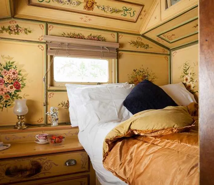 hideaway-holidays-bodiam-u7zsa