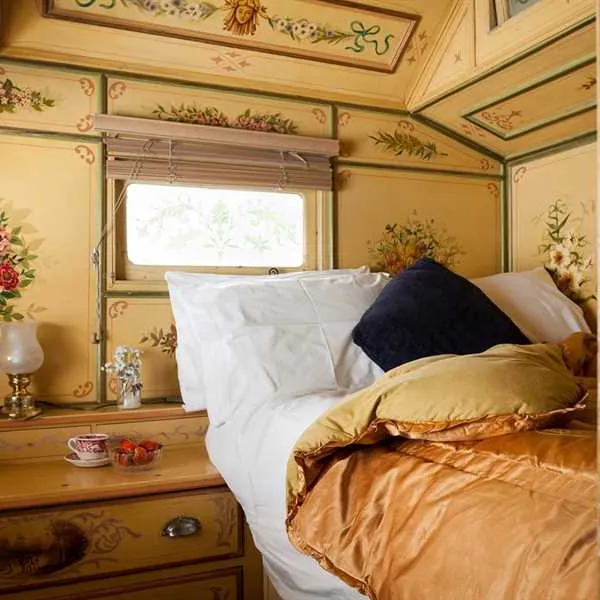 hideaway-holidays-bodiam-u7zsa