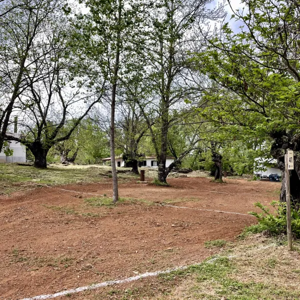 camping-el-madronal-fuenteheridos-zvmje