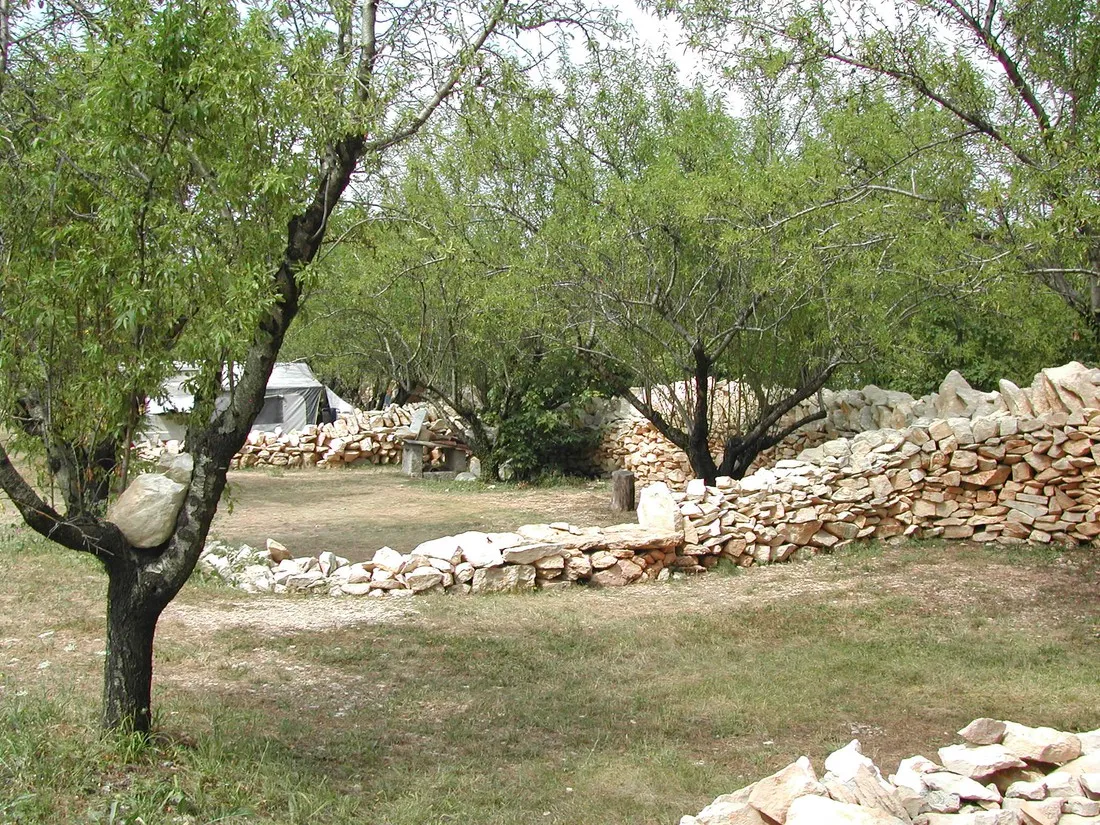 camping-aire-naturelle-de-lions-georges-moustiers-ste-marie-lsdau