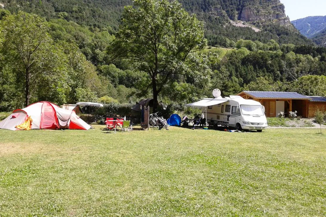 camping-mandala-prads-haute-bleone-pgh6u