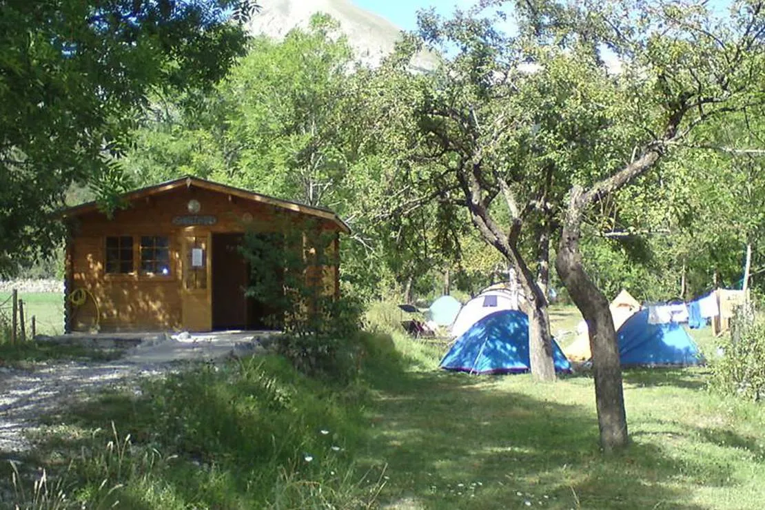 camping-mandala-prads-haute-bleone-wvbpa