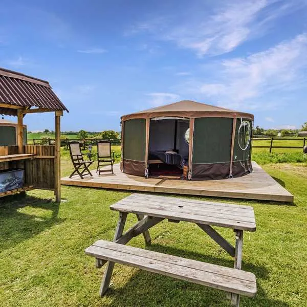 mousley-house-farm-campsite-and-glamping-warwick-6sp77