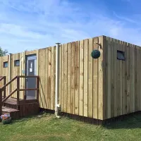 mousley-house-farm-campsite-and-glamping-warwick-k0yhg