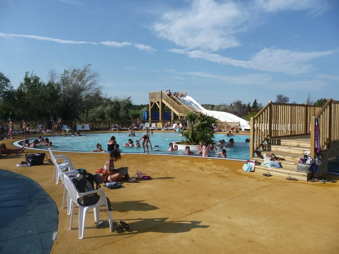 campeole-la-cote-des-roses-narbonne-bi4sx