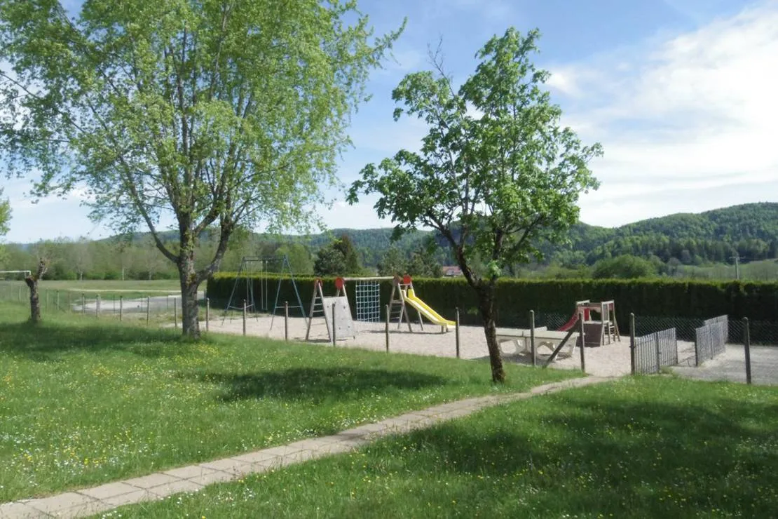 camping-municipal-de-chaux-des-crotenay-chaux-des-crotenay-blkgu