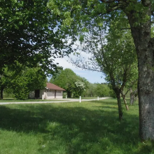 camping-municipal-de-chaux-des-crotenay-chaux-des-crotenay-f5eze